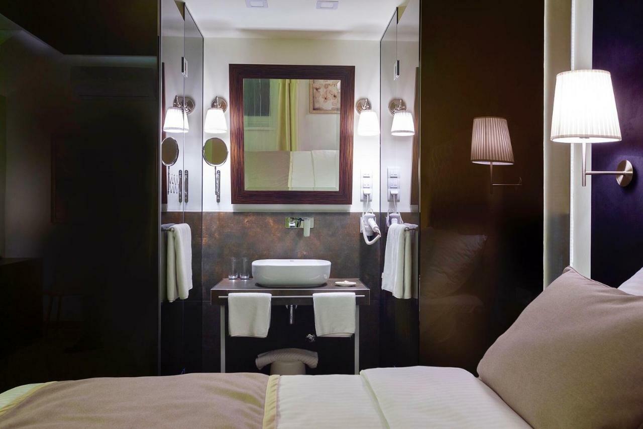 4Rooms 4U Belgrade Exterior photo